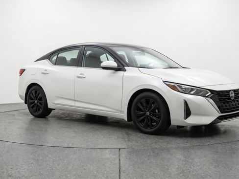 Used 2025 Nissan Sentra S FWD image 1