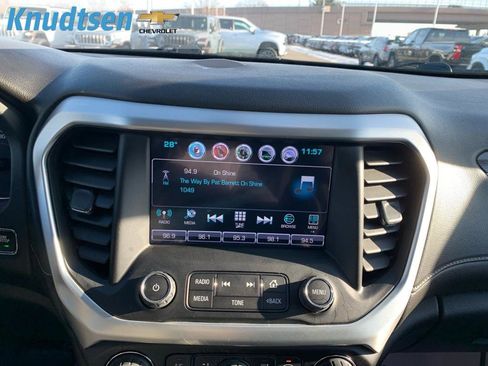 Used 2019 GMC Acadia SLT image 23