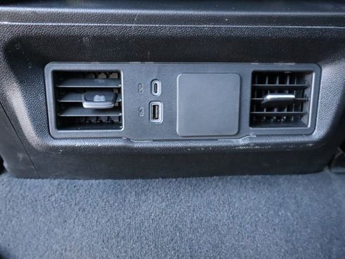 Used 2024 Chevrolet Silverado 2500 Custom w/ Custom Value Package image 13