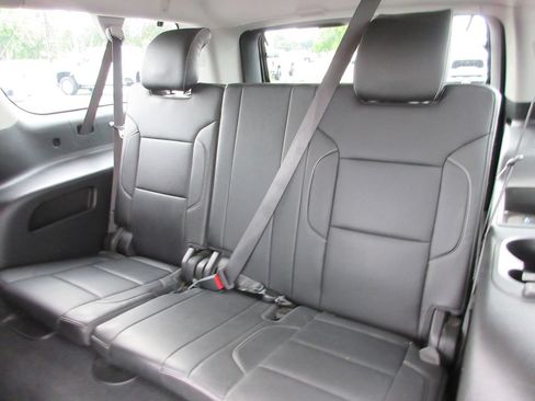 Used 2019 GMC Yukon XL SLT w/ Graphite Performance Edition AWD/4WD image 24