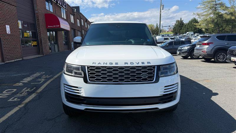 Used 2018 Land Rover Range Rover Supercharged AWD/4WD image 2