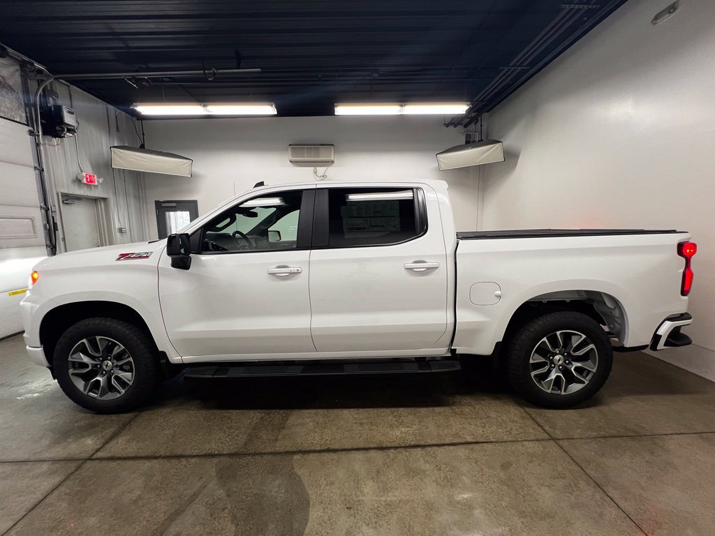 New 2026 Chevrolet Silverado 1500 RST w/ Convenience Package II AWD/4WD image 9