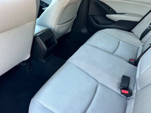 Used 2019 Honda Accord LX image 4
