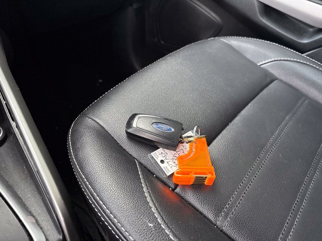 Used 2021 Ford EcoSport Titanium FWD image 10