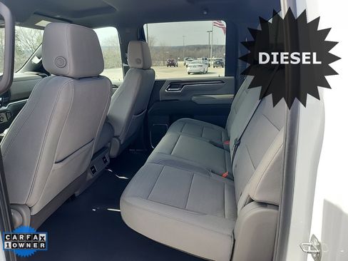 Used 2024 Chevrolet Silverado 3500 LT image 36