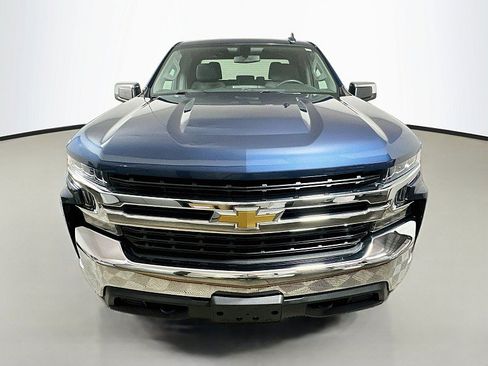 Used 2019 Chevrolet Silverado 1500 LT w/ All-Star Edition AWD/4WD image 2