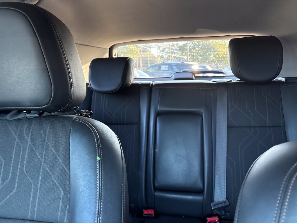 Used 2022 Chevrolet Trax LT w/ LT Convenience Package FWD image 20