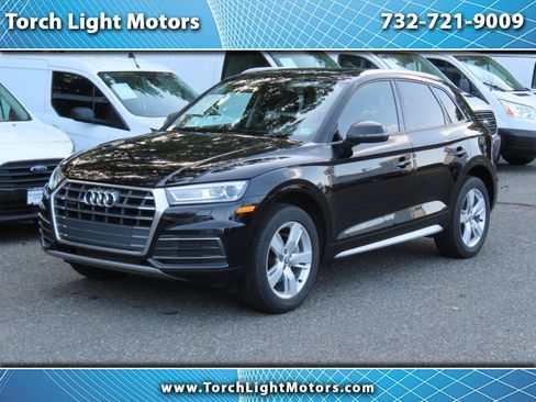 Used 2018 Audi Q5 2.0T Premium AWD/4WD image 1