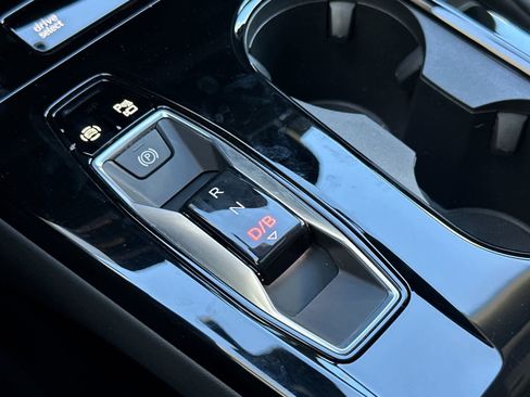 Used 2025 Audi Q6 e-tron Premium Plus w/ Premium Plus image 22