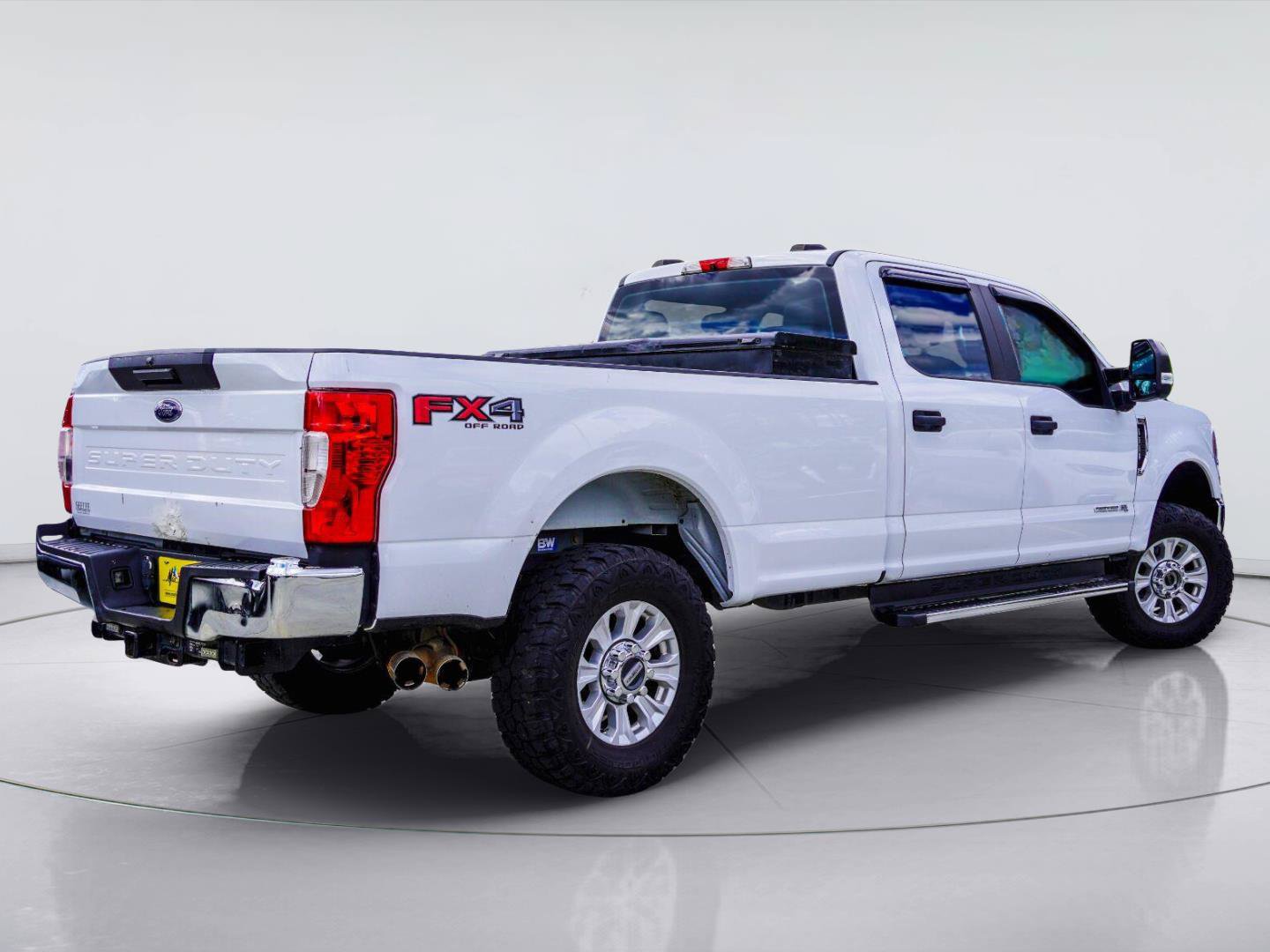 Used 2022 Ford F250 XL w/ STX Appearance Package AWD/4WD image 11