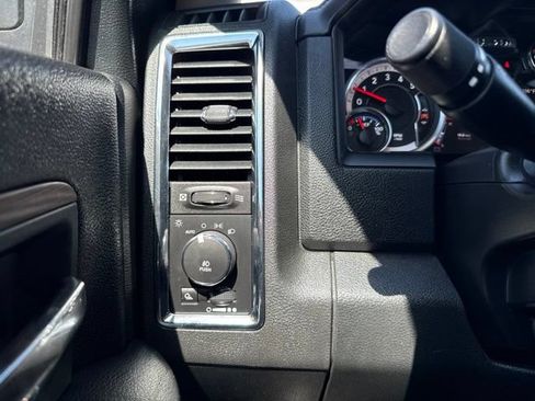 Used 2017 RAM 2500 Laramie w/ Sport Appearance Group AWD/4WD image 19