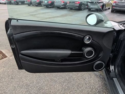 Used 2015 MINI Cooper Roadster S FWD image 18