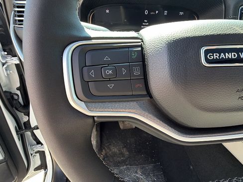 New 2026 Jeep Grand Wagoneer L 4WD image 23