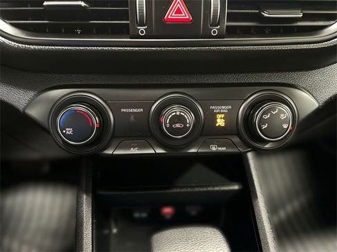 Used 2024 Kia Forte LXS image 32