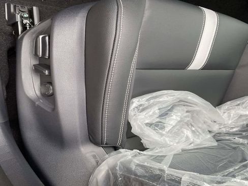 New 2026 Toyota Camry SE image 9