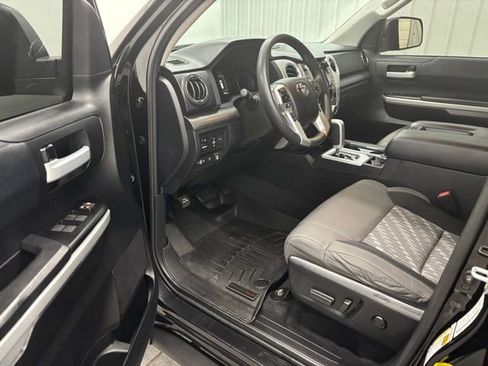 Used 2021 Toyota Tundra SR5 w/ TRD Off-Road Package AWD/4WD image 12