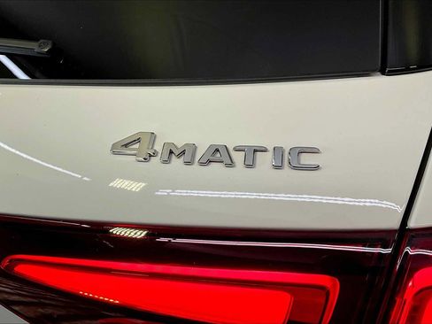 Certified 2024 Mercedes-Benz GLE 450 4MATIC image 9