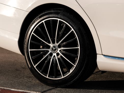 Used 2021 Mercedes-Benz C 300 Sedan image 60