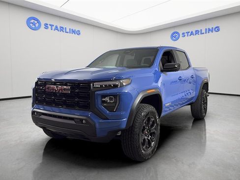 Used 2025 GMC Canyon Elevation w/ Convenience Package image 16