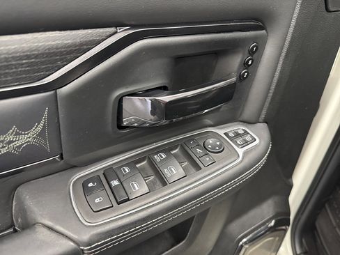 Used 2024 RAM 2500 Limited image 46