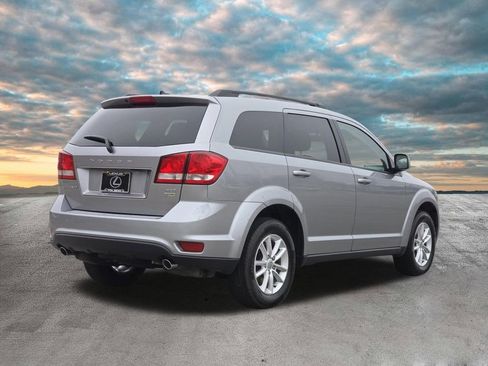 Used 2016 Dodge Journey SXT w/ Comfort/Convenience Group image 8