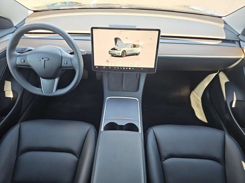 Used 2023 Tesla Model 3 Standard Range RWD image 22