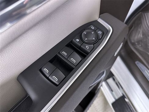 New 2026 GMC Sierra 1500 SLT w/ SLT Premium Plus Package image 23