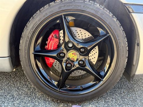 Used 2003 Porsche Boxster S image 32