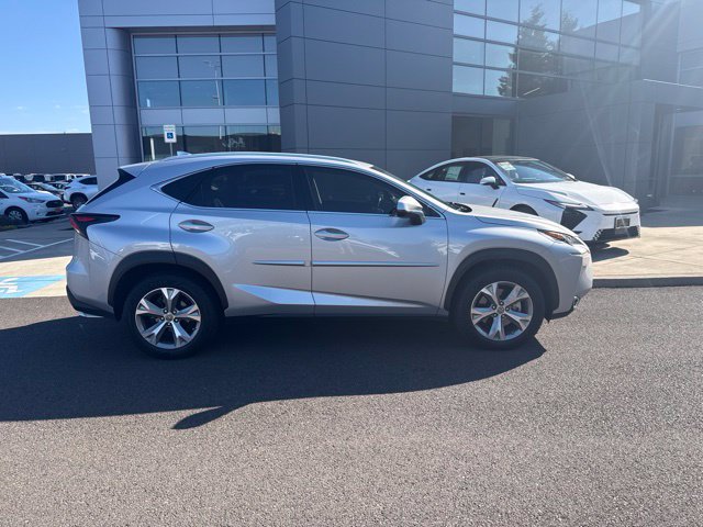 Used 2017 Lexus NX 200t AWD w/ Premium Package image 2