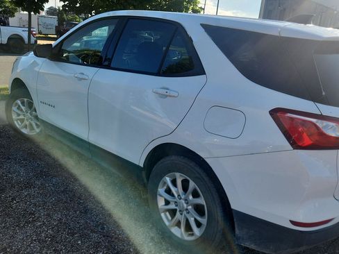 Used 2019 Chevrolet Equinox LS AWD/4WD image 6