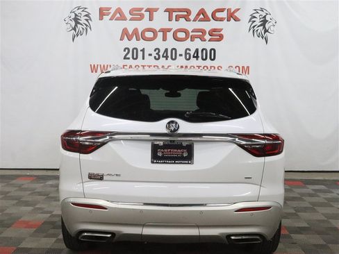 Used 2021 Buick Enclave Premium w/ Sun and Sites Package AWD/4WD image 5