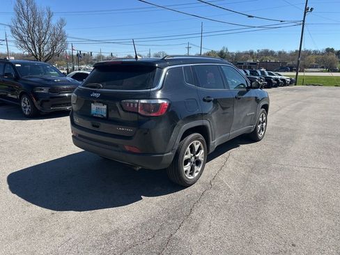 Used 2020 Jeep Compass Limited image 3