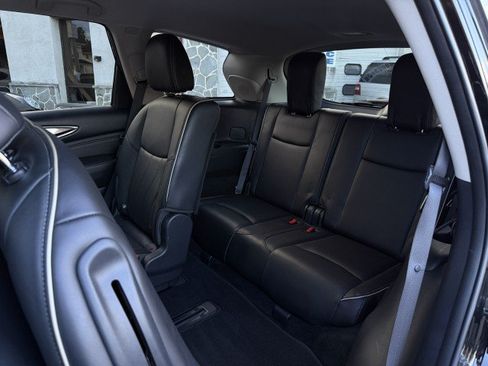 Used 2018 INFINITI QX60 Luxe AWD/4WD image 14