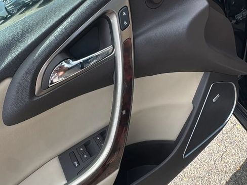 Used 2014 Buick Verano Leather FWD image 10