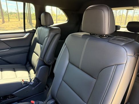 New 2026 GMC Acadia Elevation w/ Elevation Premium Package image 29