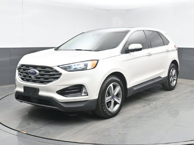 Used 2019 Ford Edge Titanium w/ Equipment Group 301A AWD/4WD image 5