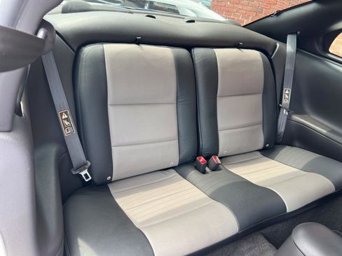 Used 2003 Ford Mustang GT Premium image 32