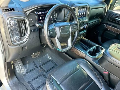 Used 2020 GMC Sierra 2500 Denali w/ Denali Ultimate Package image 9