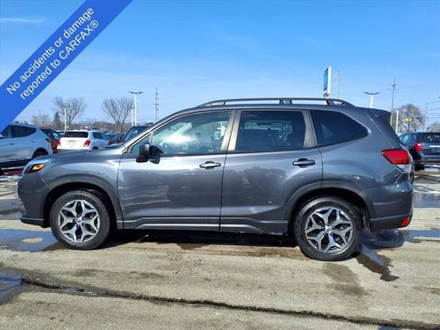 Used 2022 Subaru Forester Premium image 8