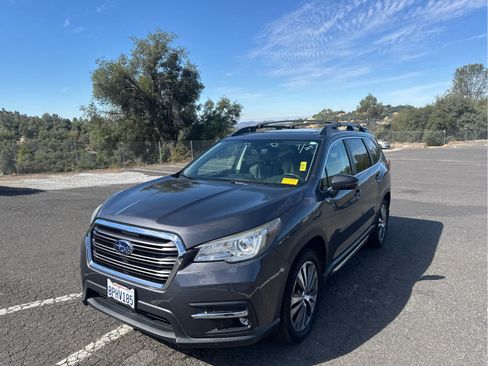 Used 2020 Subaru Ascent Limited w/ Technology Package AWD/4WD image 1