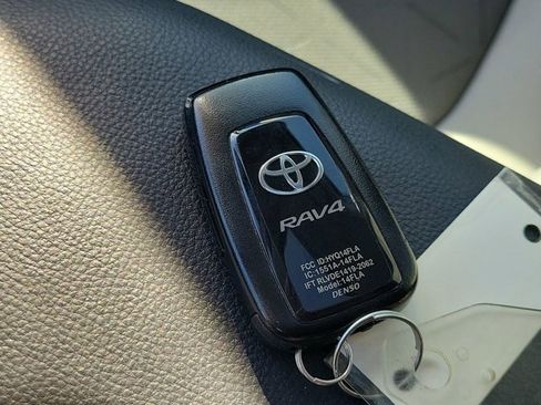 Used 2023 Toyota RAV4 XLE image 35