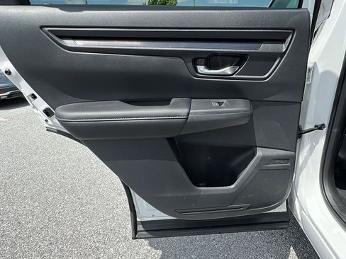Used 2026 Honda CR-V LX image 17