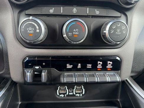 Used 2022 RAM 2500 Big Horn w/ Safety Group B AWD/4WD image 26