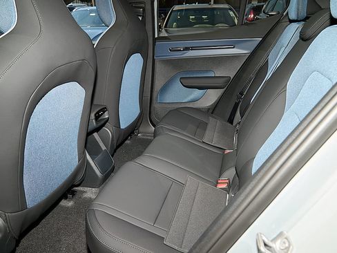 New 2026 Volvo EX30 Plus AWD/4WD image 19