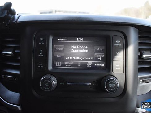 Used 2023 RAM 1500 Big Horn AWD/4WD image 40