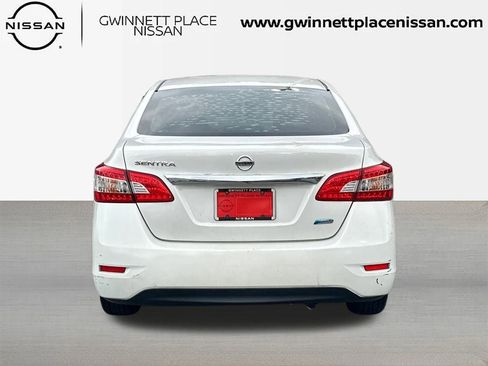 Used 2014 Nissan Sentra S image 6