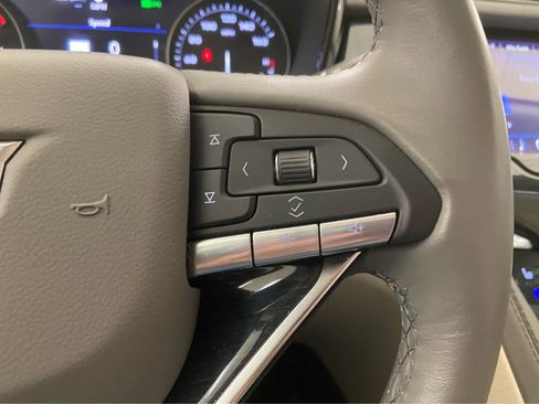 Used 2024 Cadillac XT6 Premium Luxury w/ Technology Package image 26