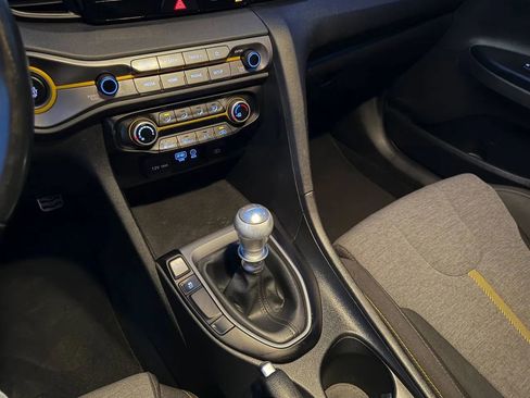 Used 2019 Hyundai Veloster Turbo R-Spec image 39