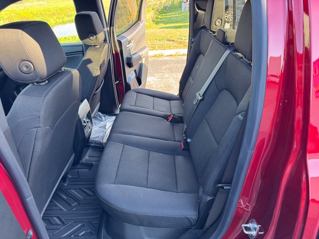 New 2026 Chevrolet Colorado LT w/ Advanced Trailering Package AWD/4WD image 22