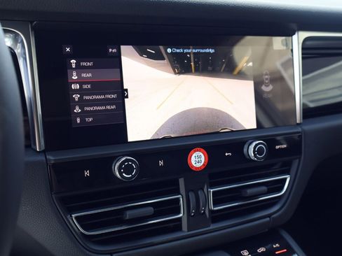 New 2026 Porsche Macan AWD/4WD image 19